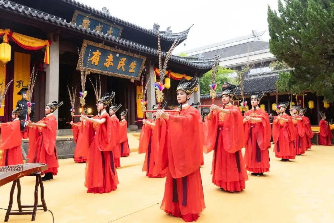 浙演·浙歌主创团队全力打造纪念孔子诞辰2575年祭祀大典